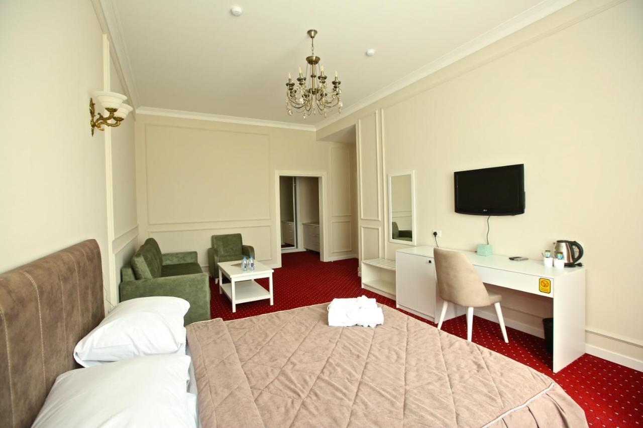 Miraj Hotel Baku Exterior photo